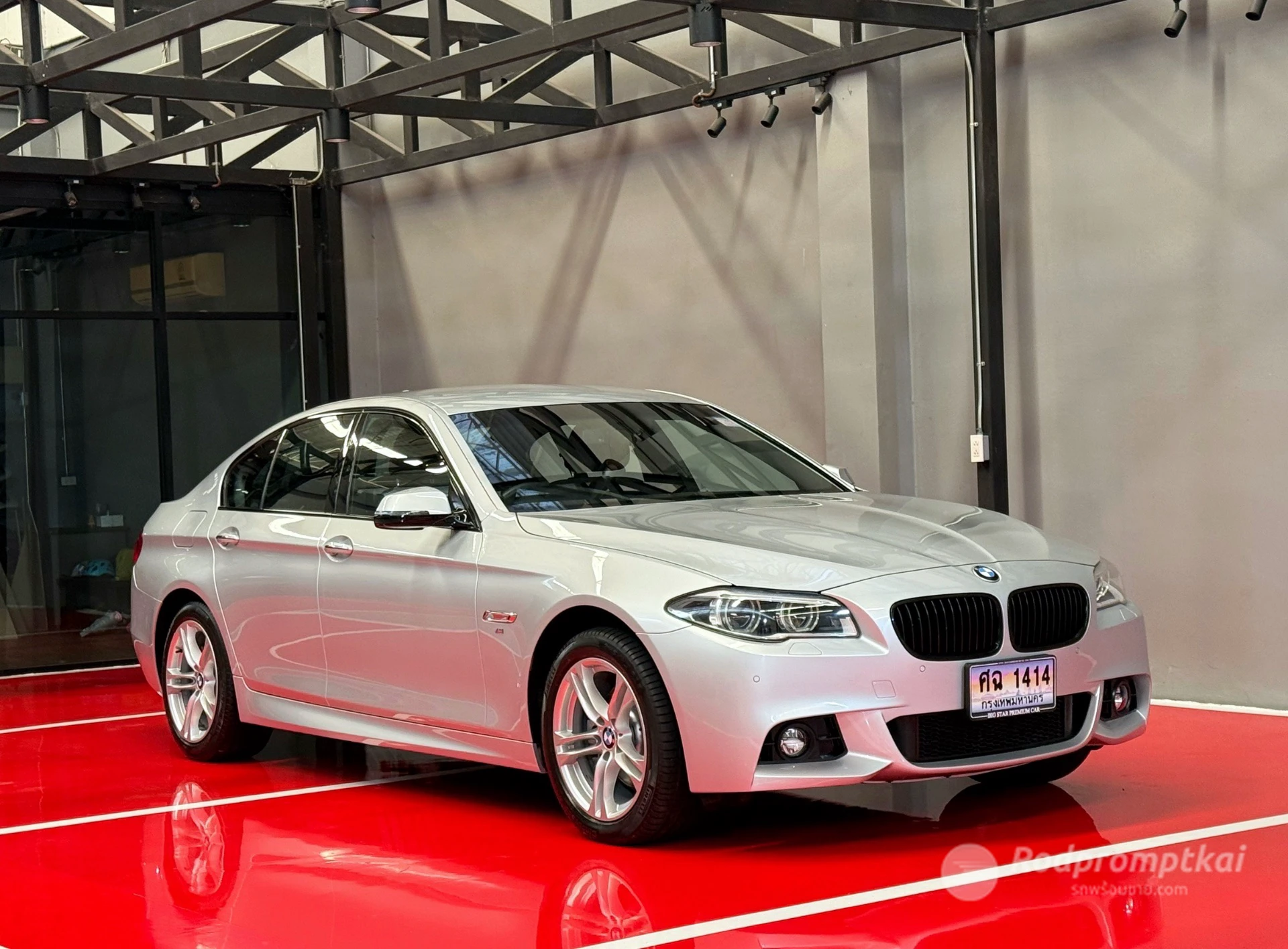BMW SERIES 5