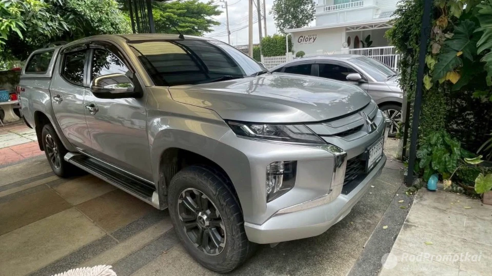 Mitsubishi Triton พร้อมหลังคาแครี่บอย📣