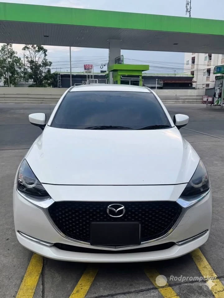 2021 MAZDA 2