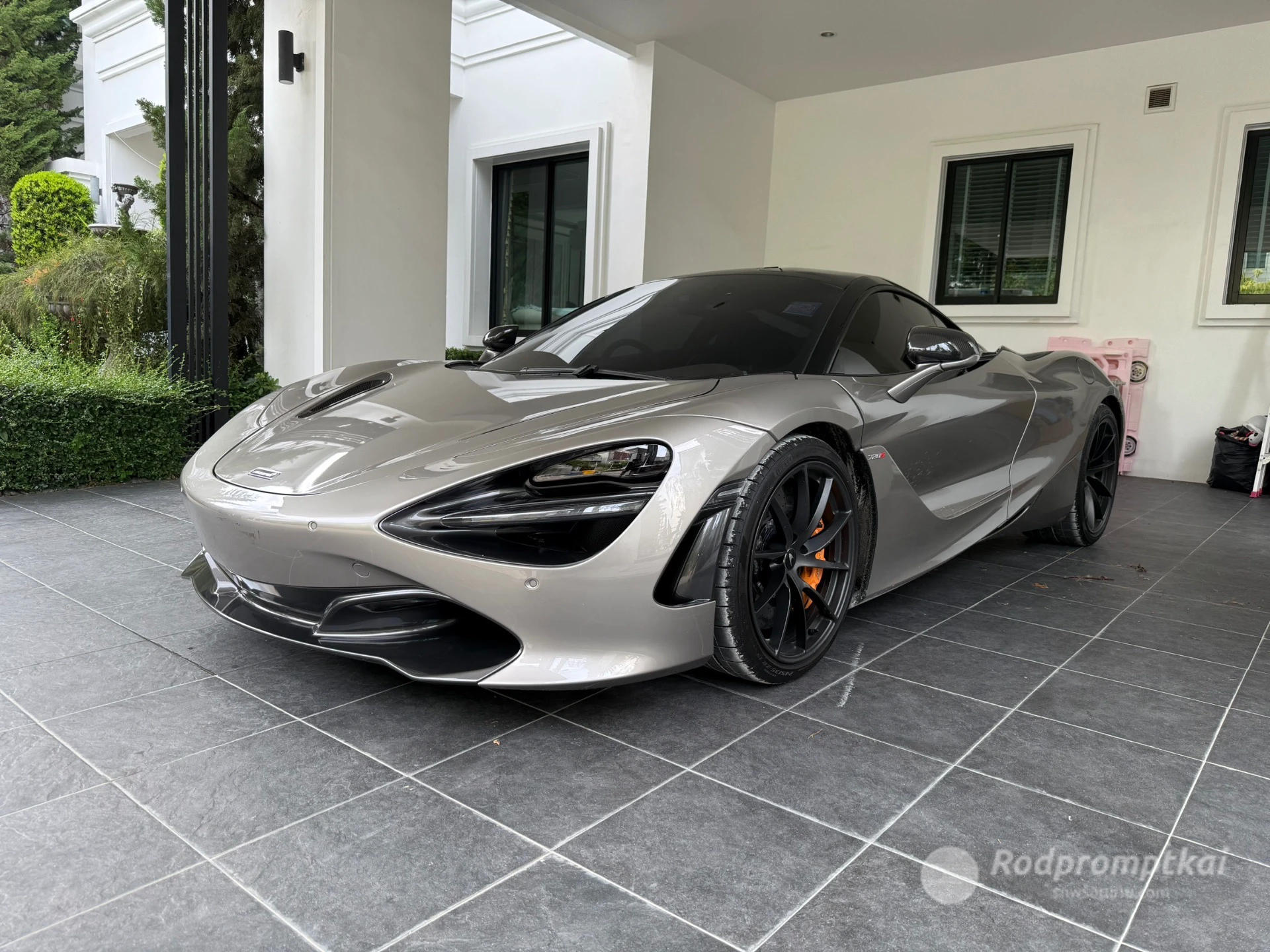 2020 McLaren 720S