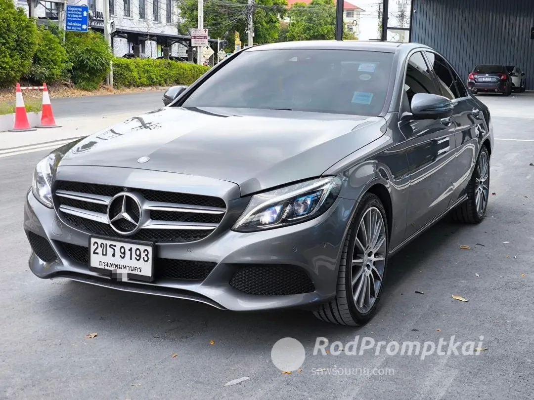 Mercedez-Benz C-CLASS