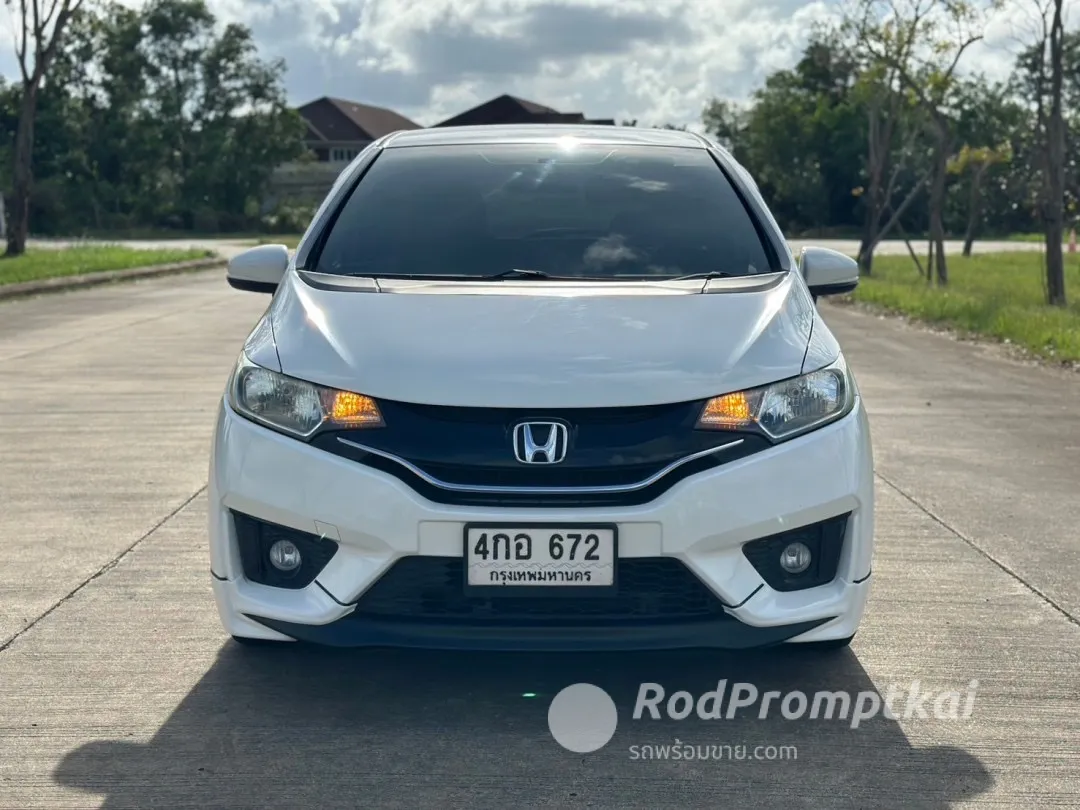 🚗 HONDA JAZZ GK. 1.5 V+. (A/T) ปี 2015 จดปี 2016