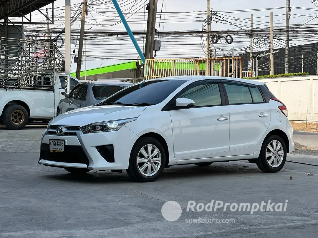 TOYOTA YARIS