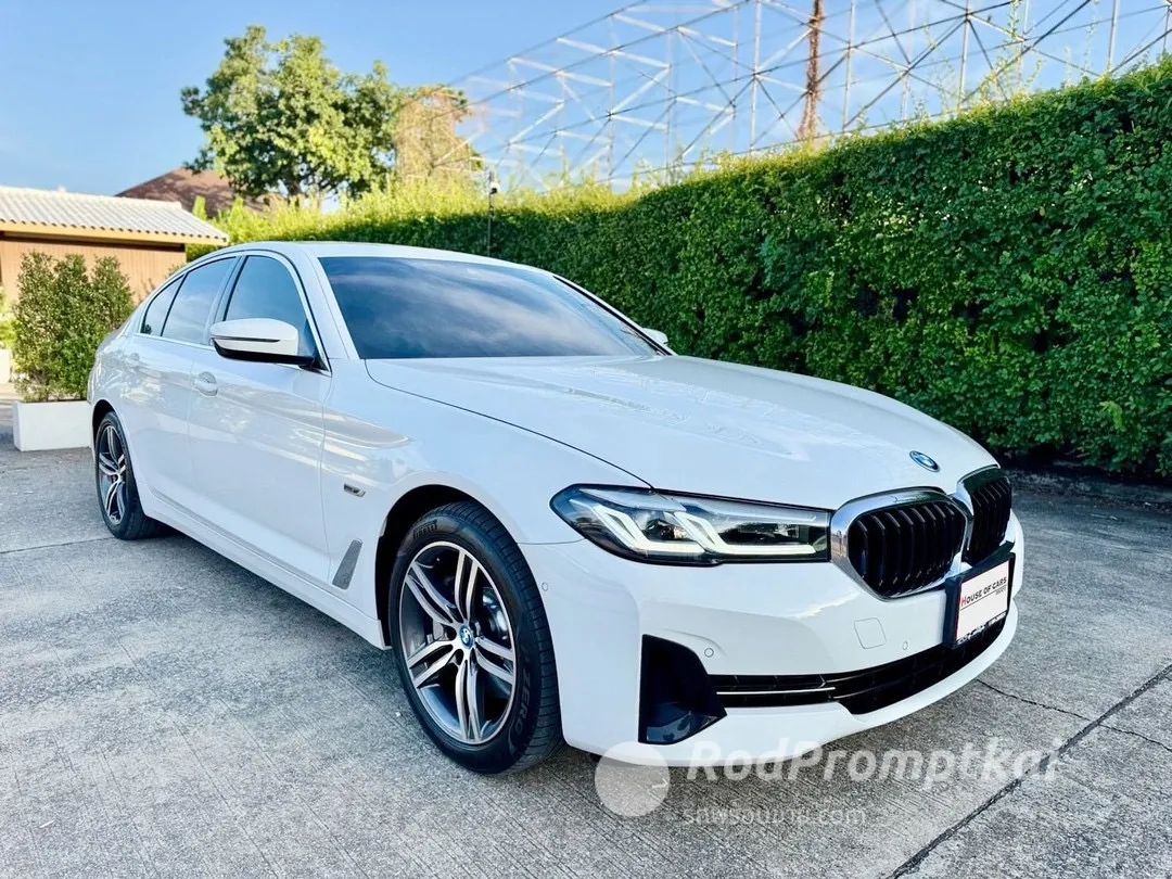 BMW SERIES 5