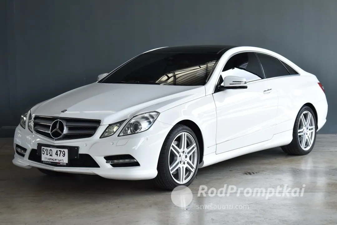 Mercedez-Benz E-CLASS