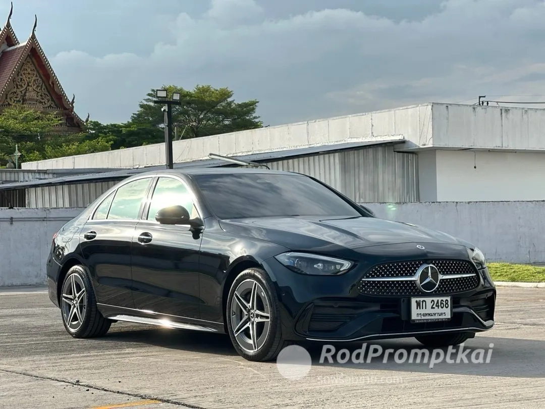 Mercedez-Benz C-CLASS