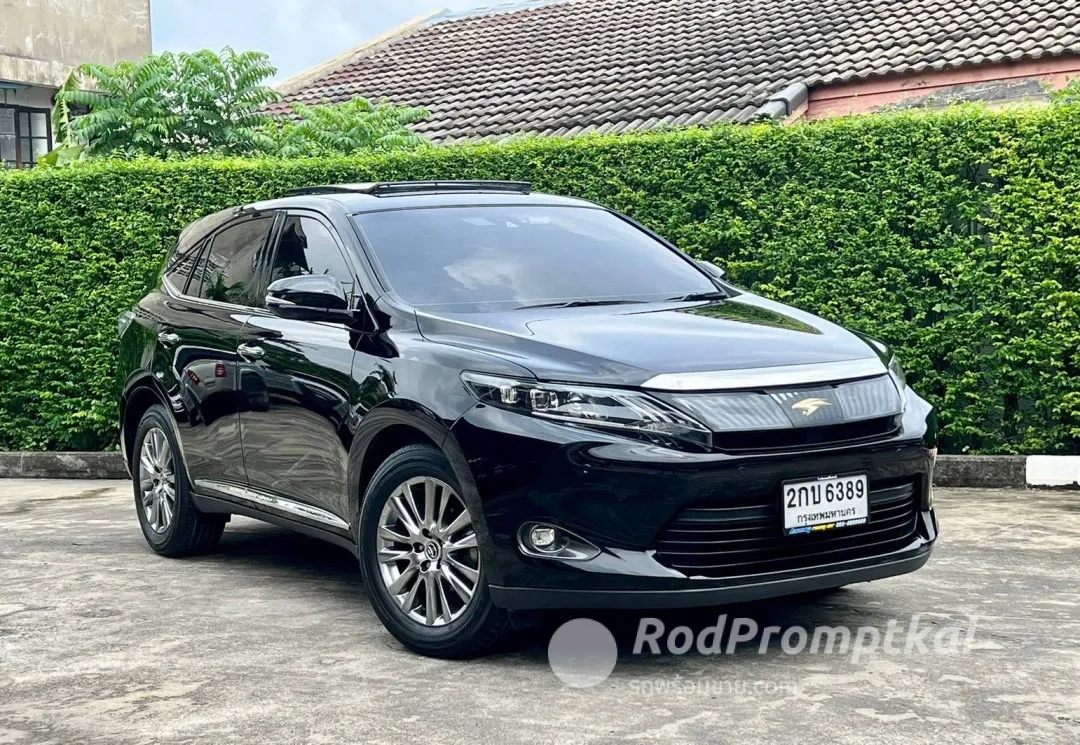 🚗 Toyota Harrier 2.0 Premium Minorchange ปี 2014