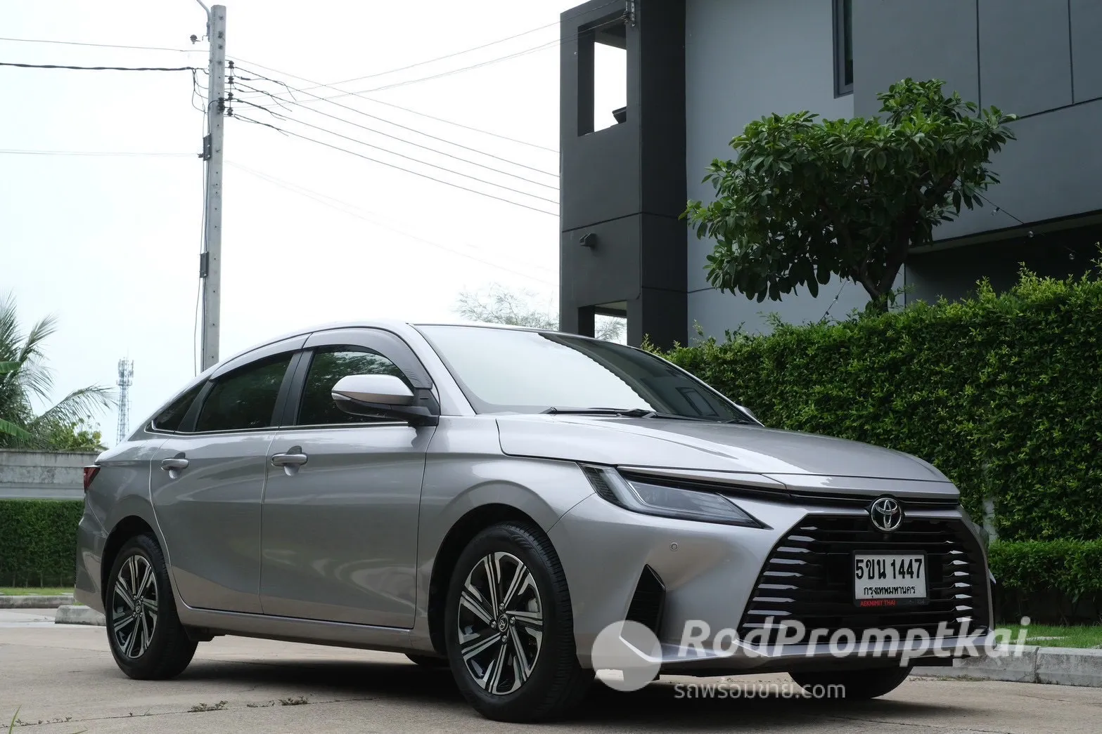 2024-toyota-yaris-ativ-12-premium-nonthaburi-88877463