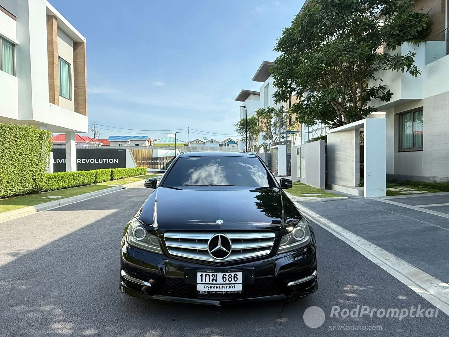 Mercedez-Benz C-CLASS