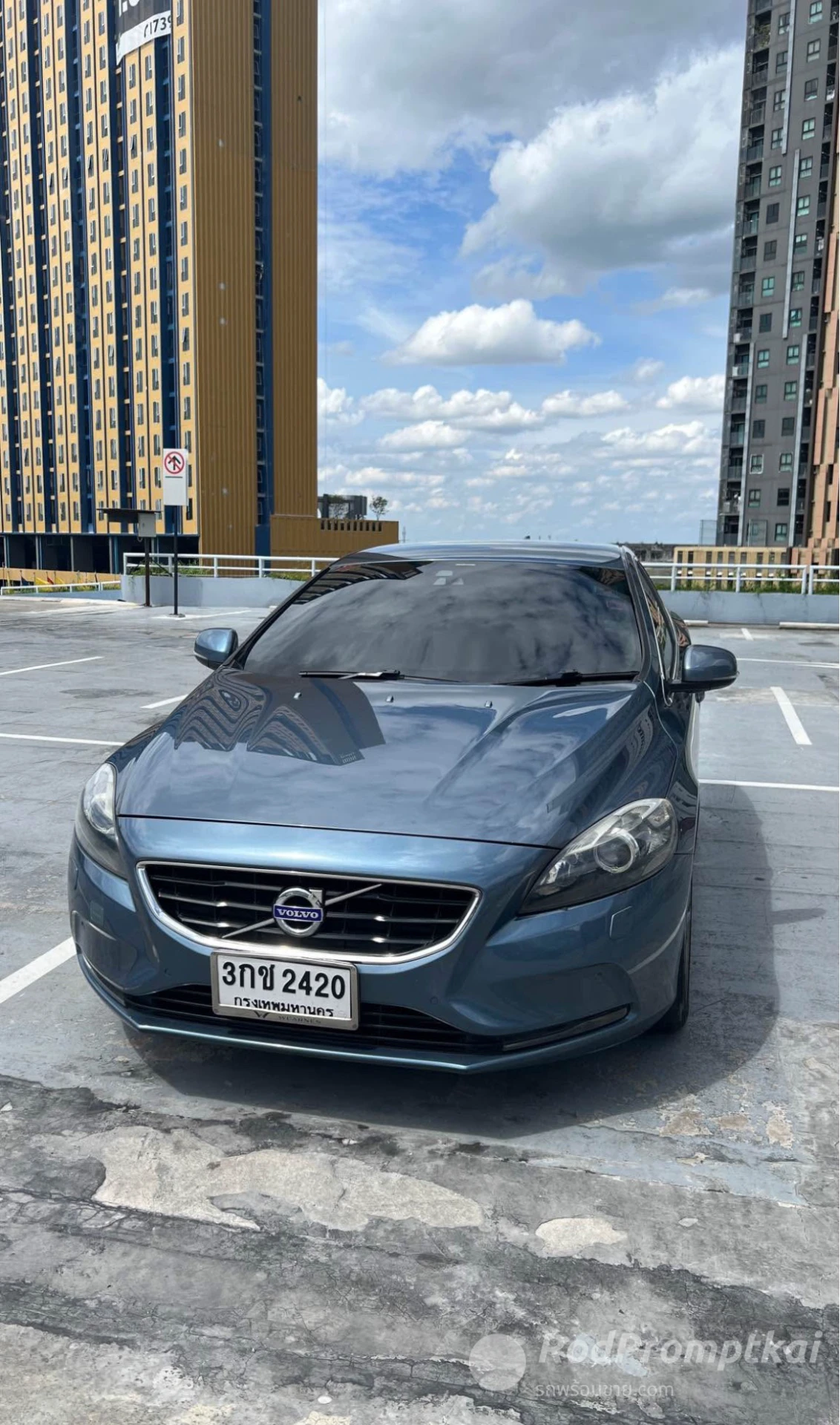 Volvo V40 T5 ปี 2013 เจ้าของขายเอง ขับแบบมีคลาส