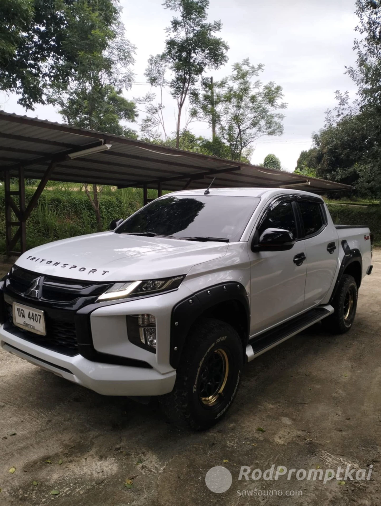 MITSUBISHI TRITON ปี18-ปัจจุบัน