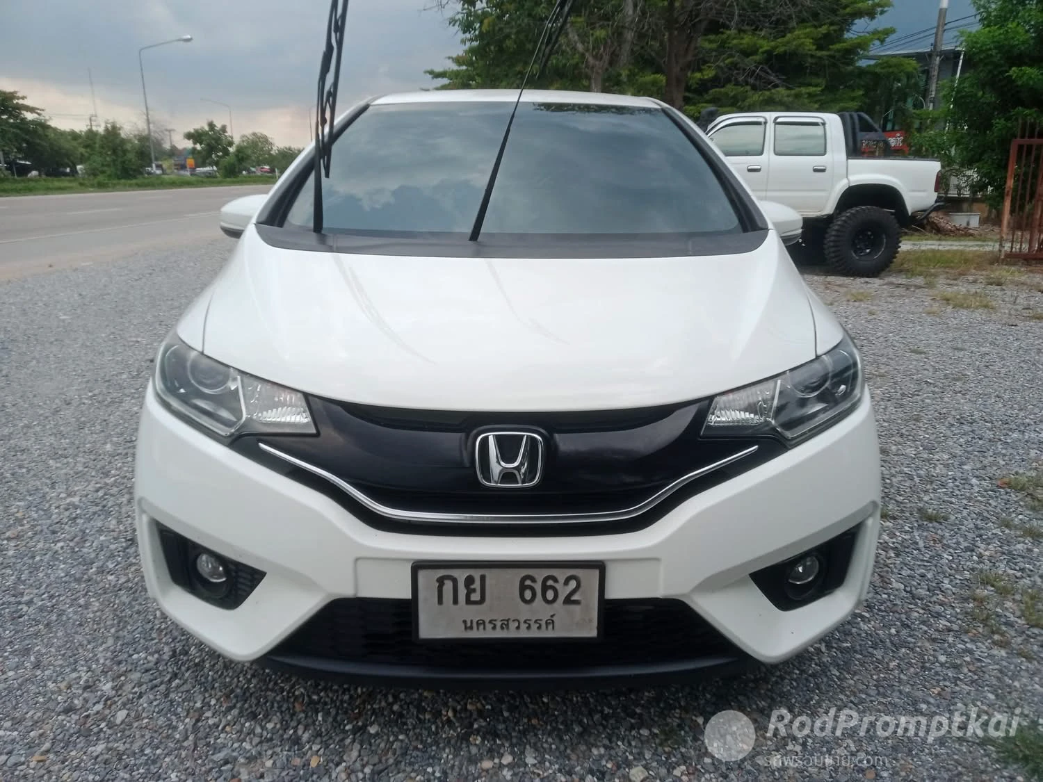 HONDA  JAZZ  V+ 1.5 ปี 2015 รถบ้านมือเดียว