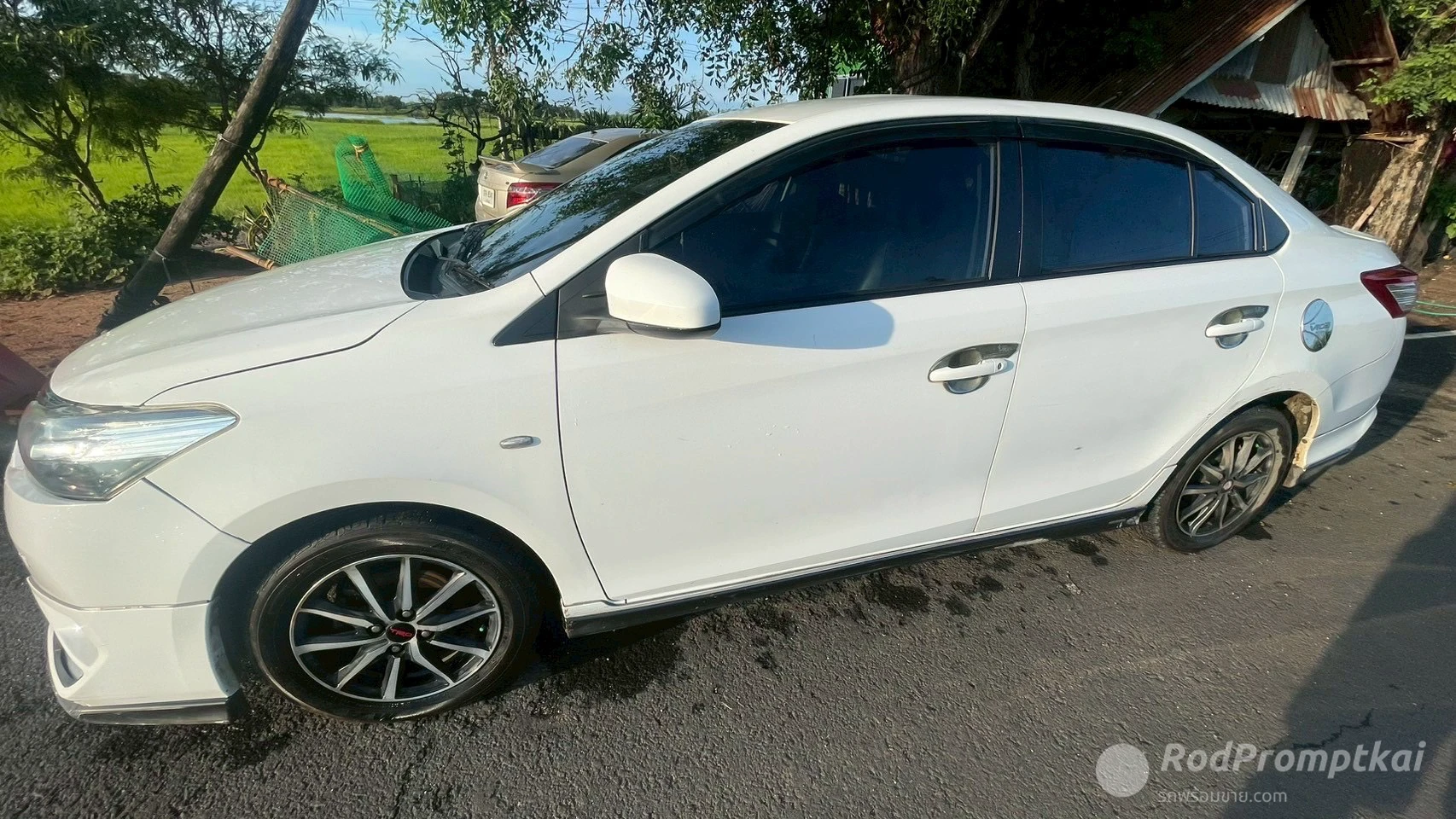 2015-toyota-vios-13-17-1-5-trd-sportivo-toyota-vios-13-17-1-5-trd-sportivo-at-2015-17551447660