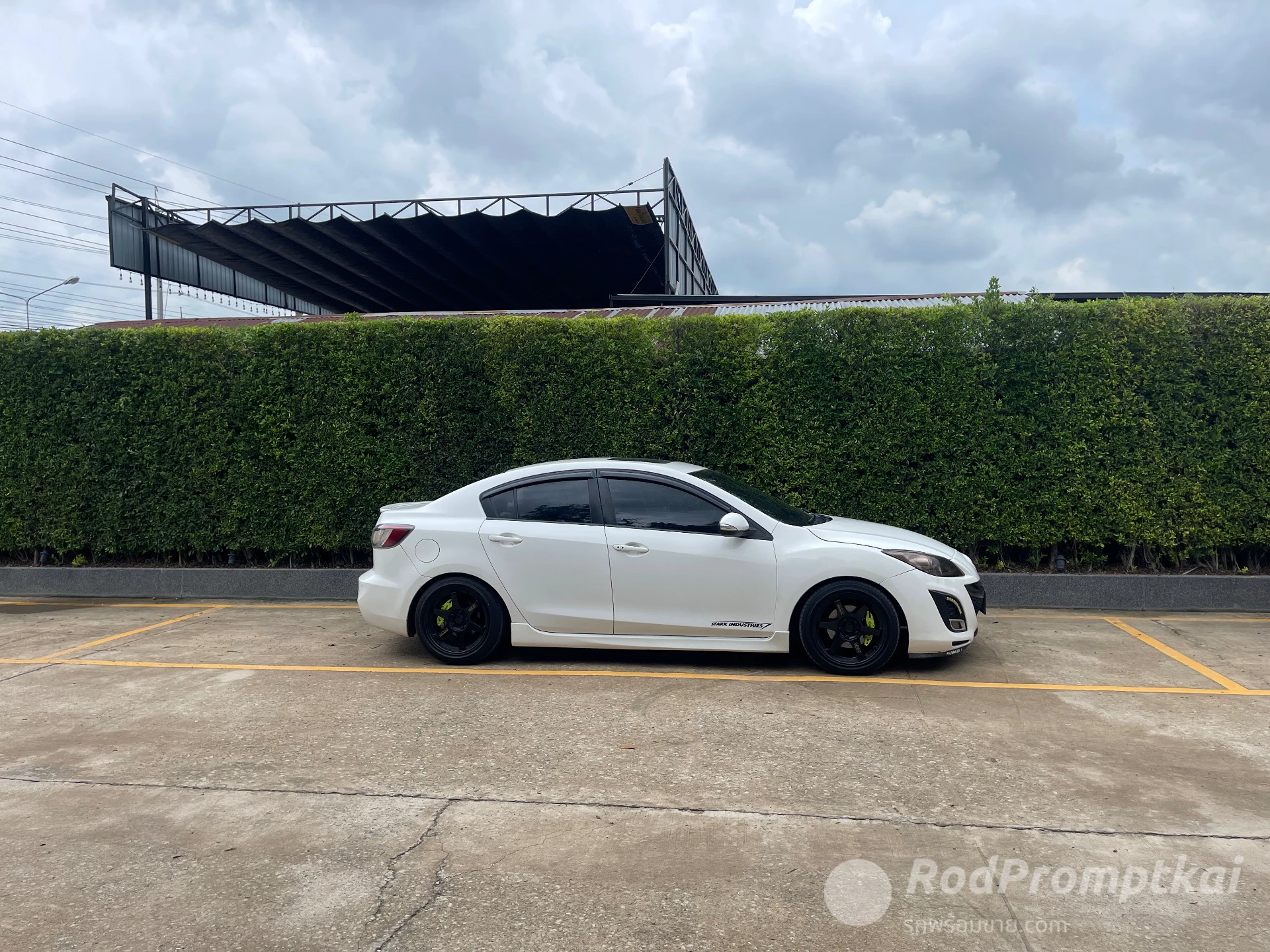 MAZDA 3   2.0 Maxx Sport: ซันรูฟ ปี 2011 4 ประตู (Sedan)(ภาษีถึงปี 2569)