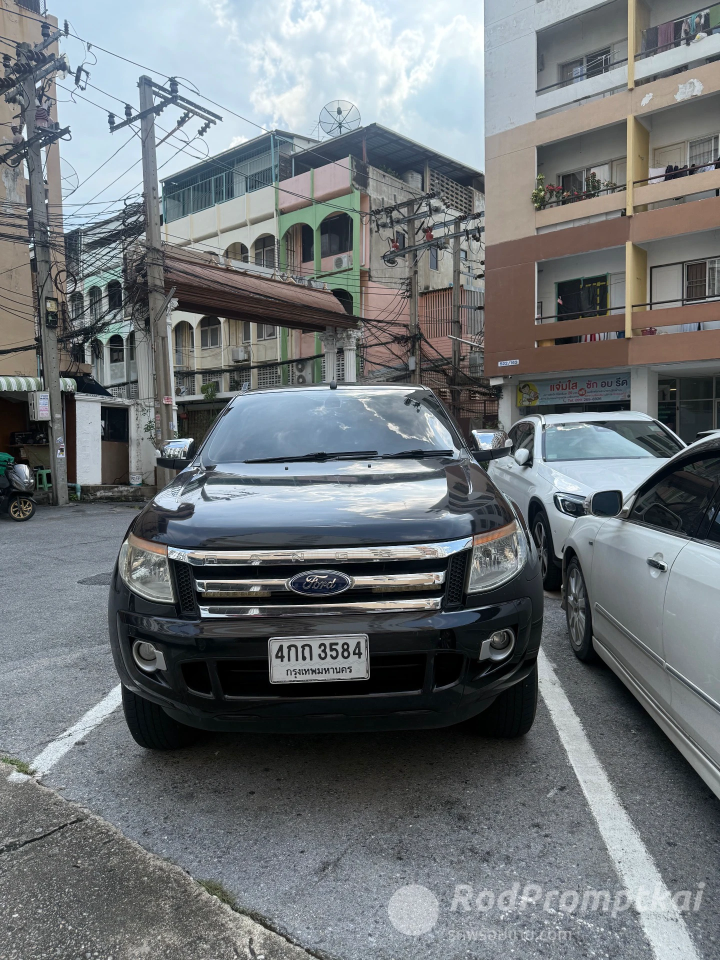FORD RANGER XLT DOUBLECAB รถเดิม สีเดิม ประกันชั้น1ยาวๆ ไม่เคยชน เจ้าของใช้มือเดียว