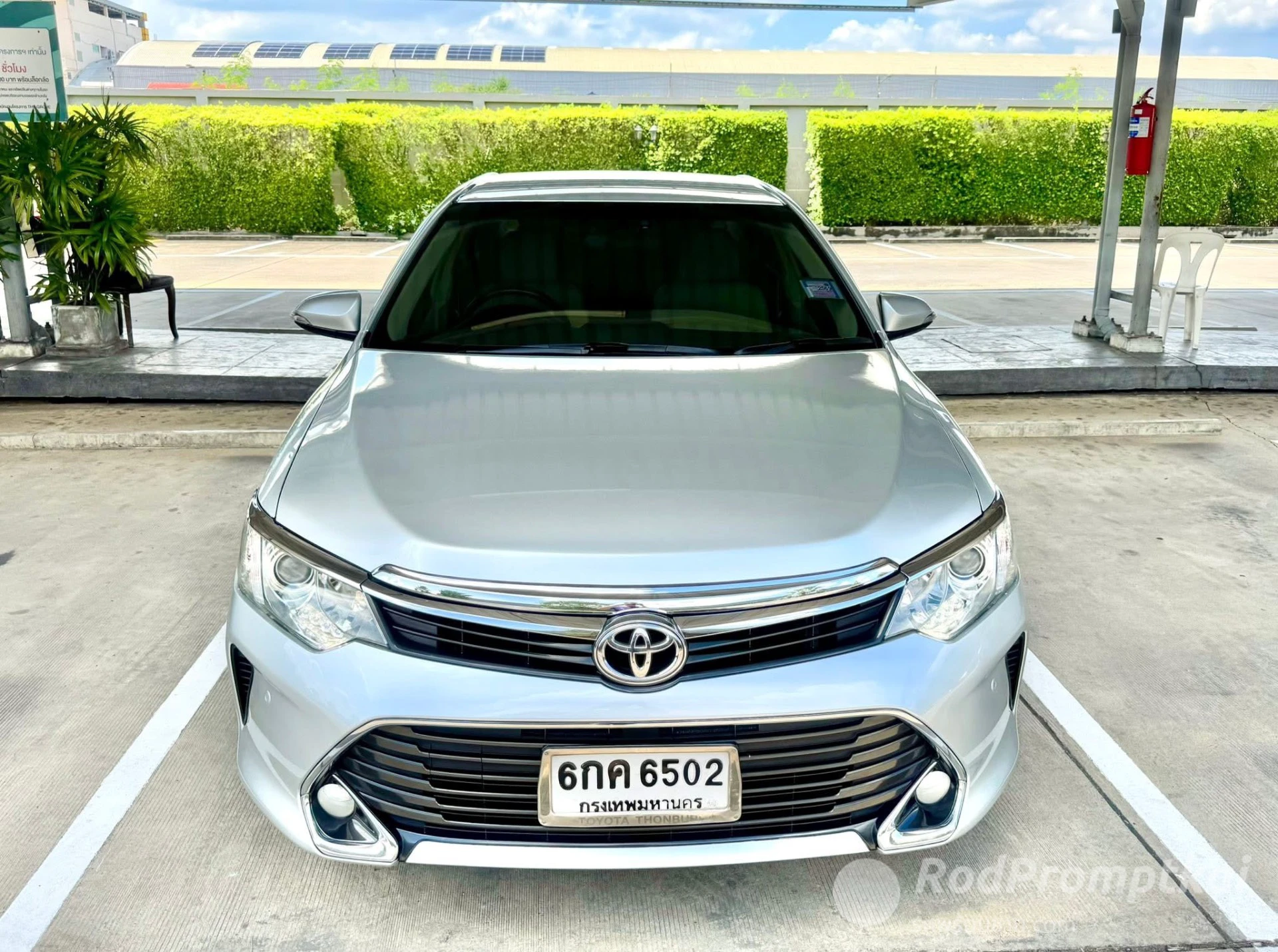 Toyota Camry 2.0 D4S 2017 / 130,000 Km.