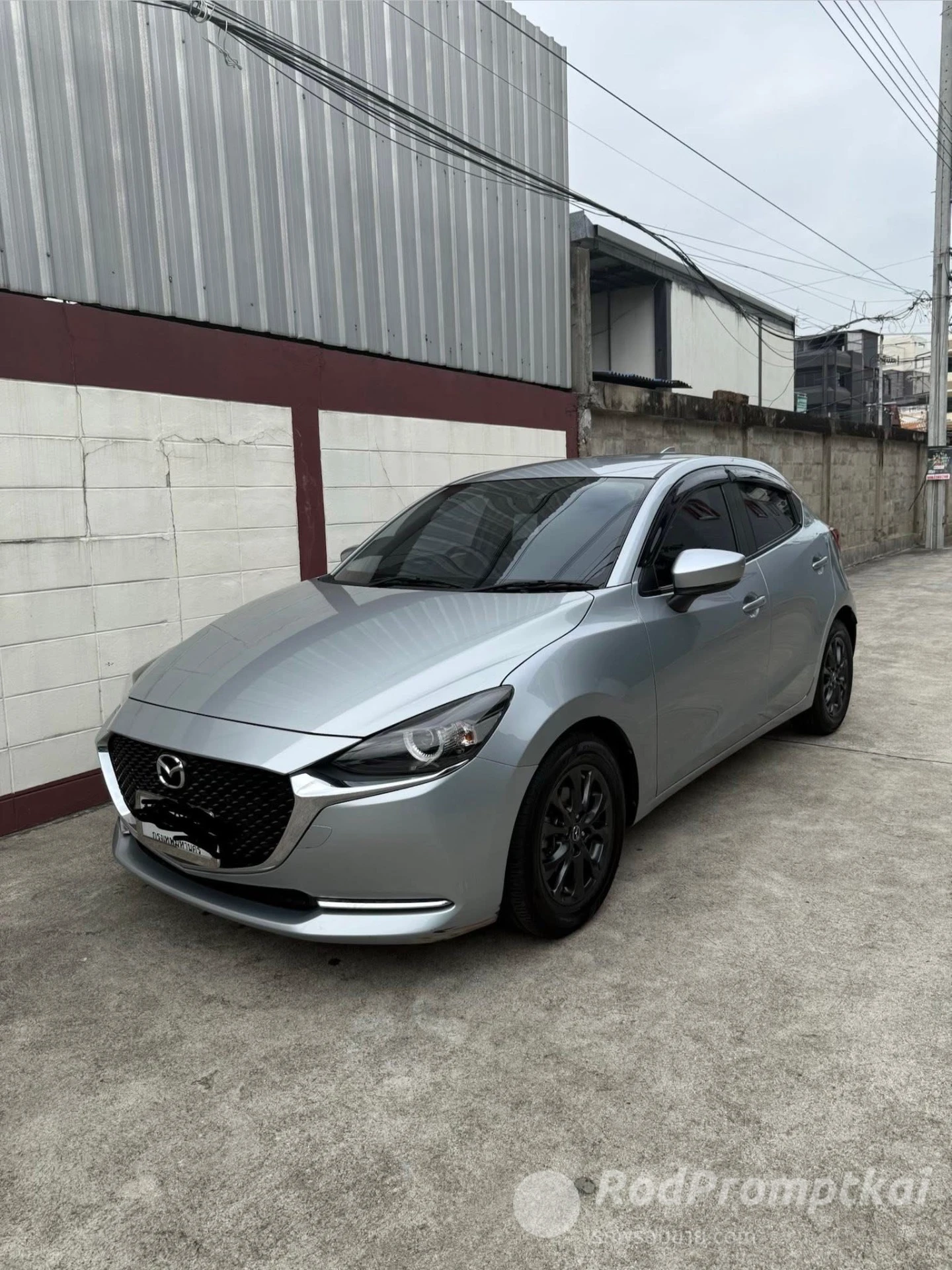 ขาย รถบ้านใช้เองครับ Mazda 2