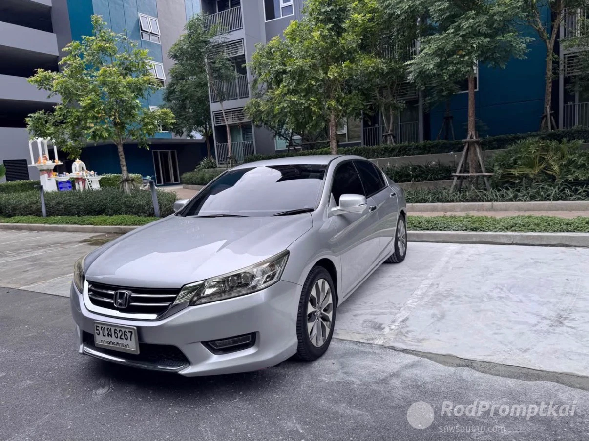 2013-honda-accord-08-13-2-4-e-i-vtec-honda-accord-08-13-2-4-e-i-vtec-at-2013-17671087310