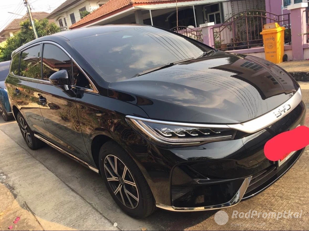 รถเพิ่งออก อยู่ระหว่างจดทะเบียนรถ