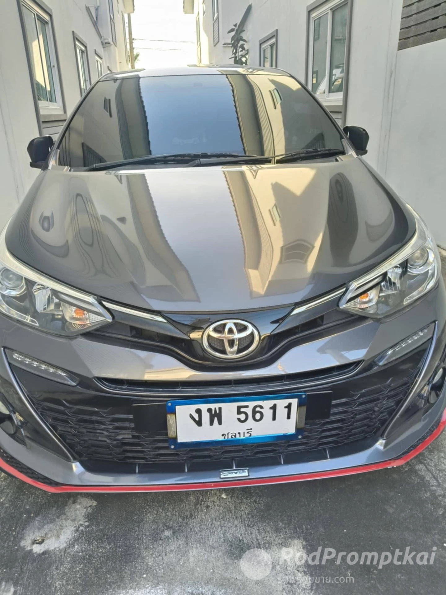 TOYOTA YARIS 2019
