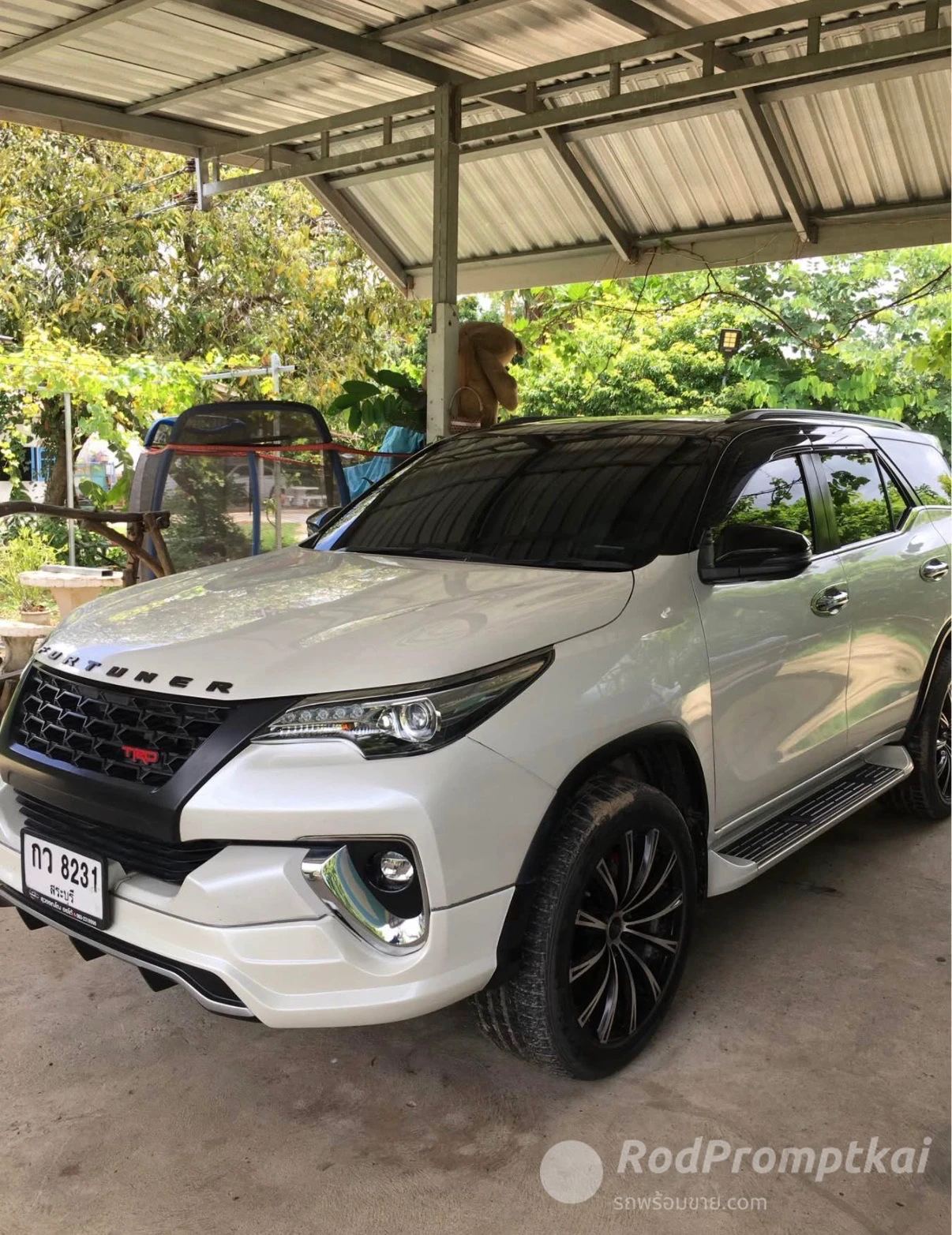 TOYOTA FORTUNER