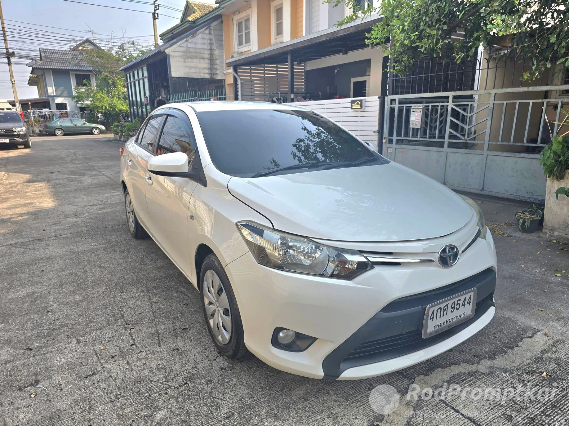 TOYOTA VIOS