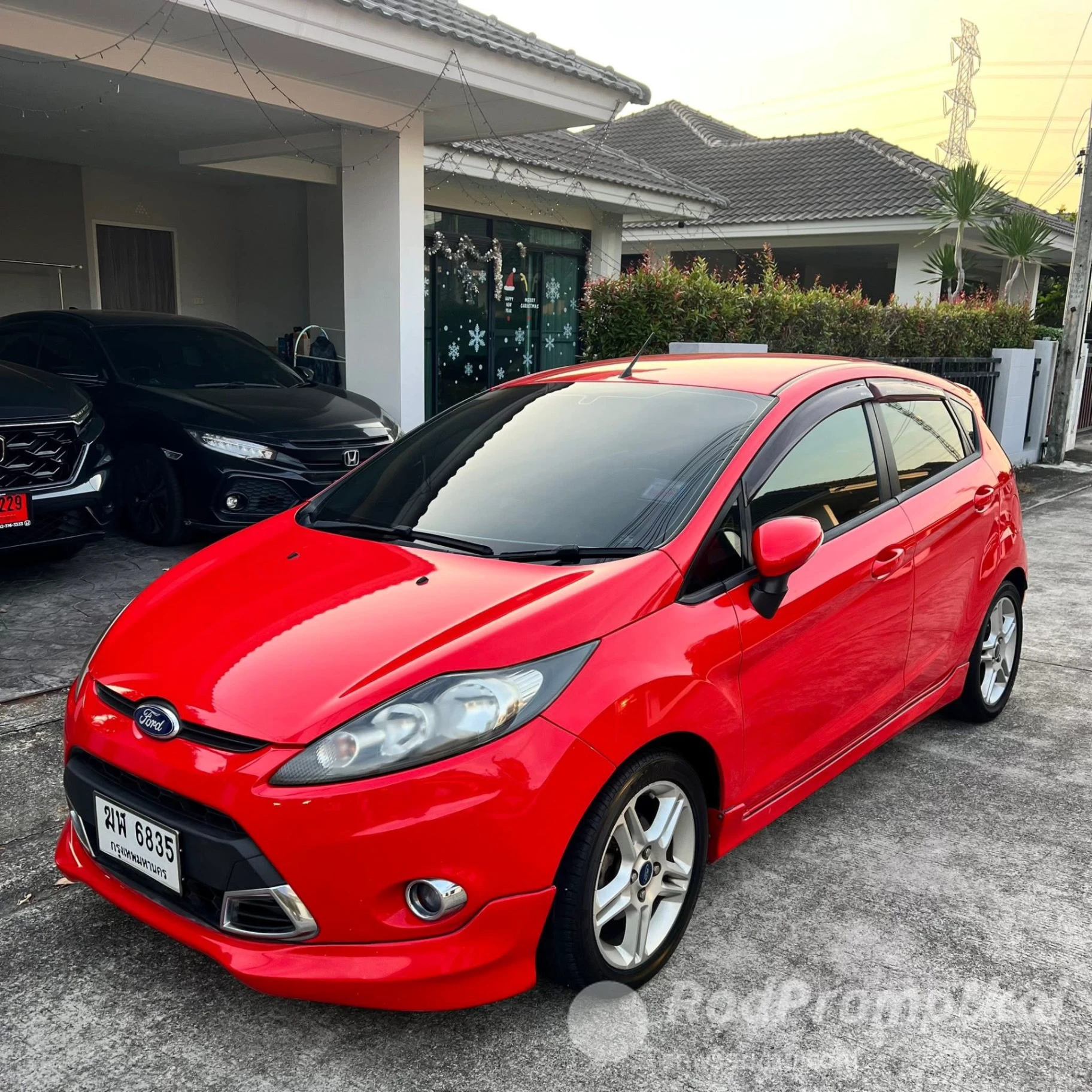 รถมือเดียวป้ายแดง