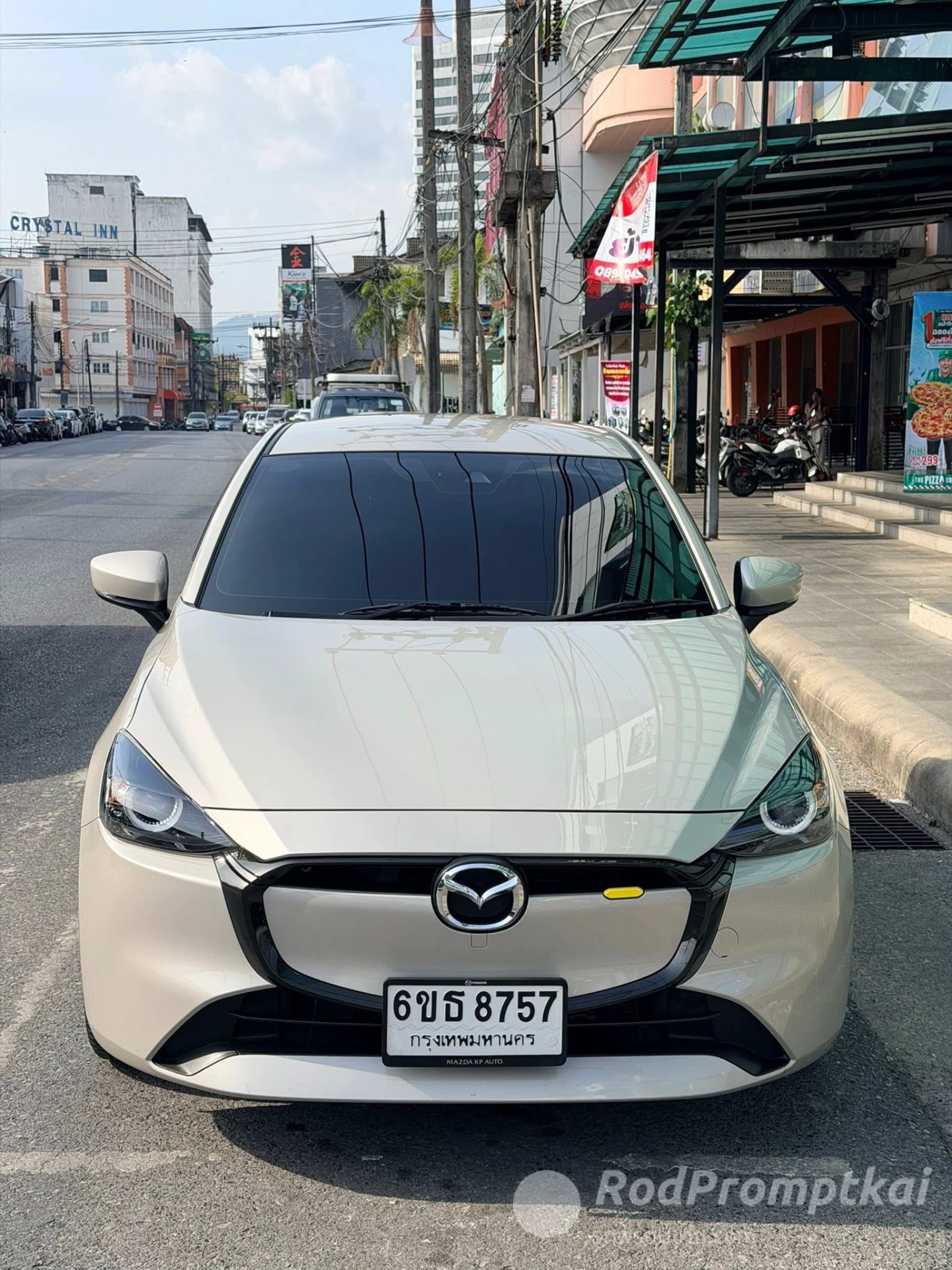 MAZDA 2