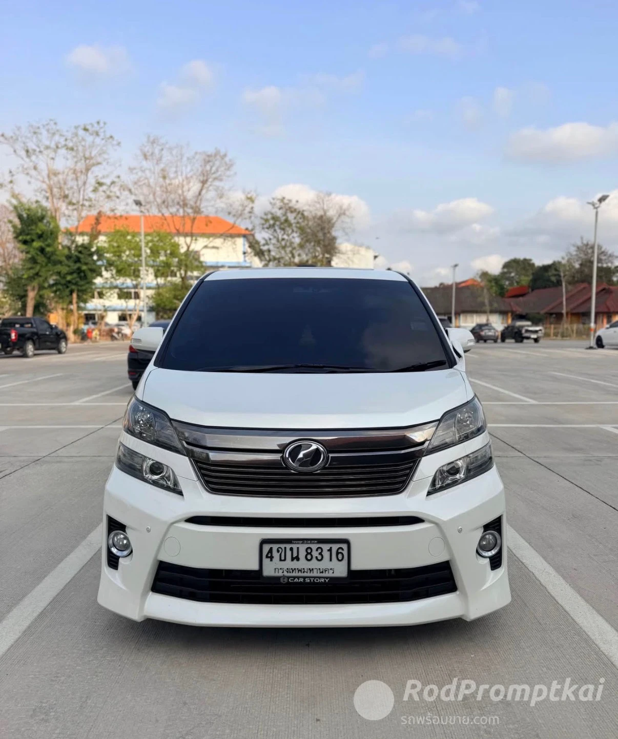 TOYOTA VELLFIRE