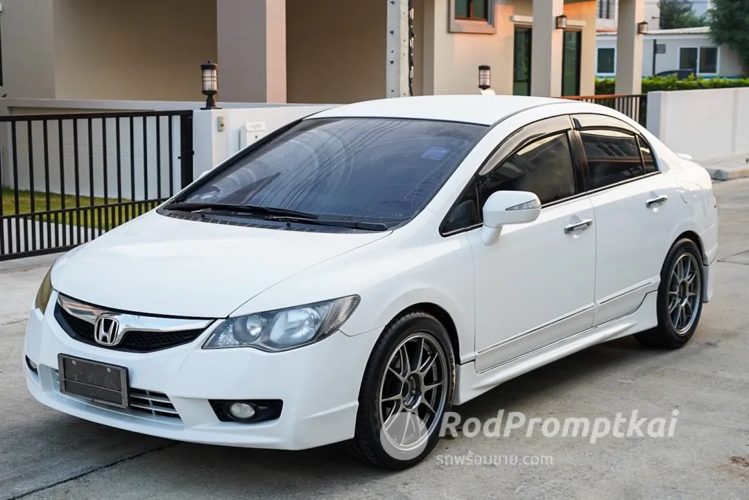 2011-honda-civic-18-e-bangkok-13238457