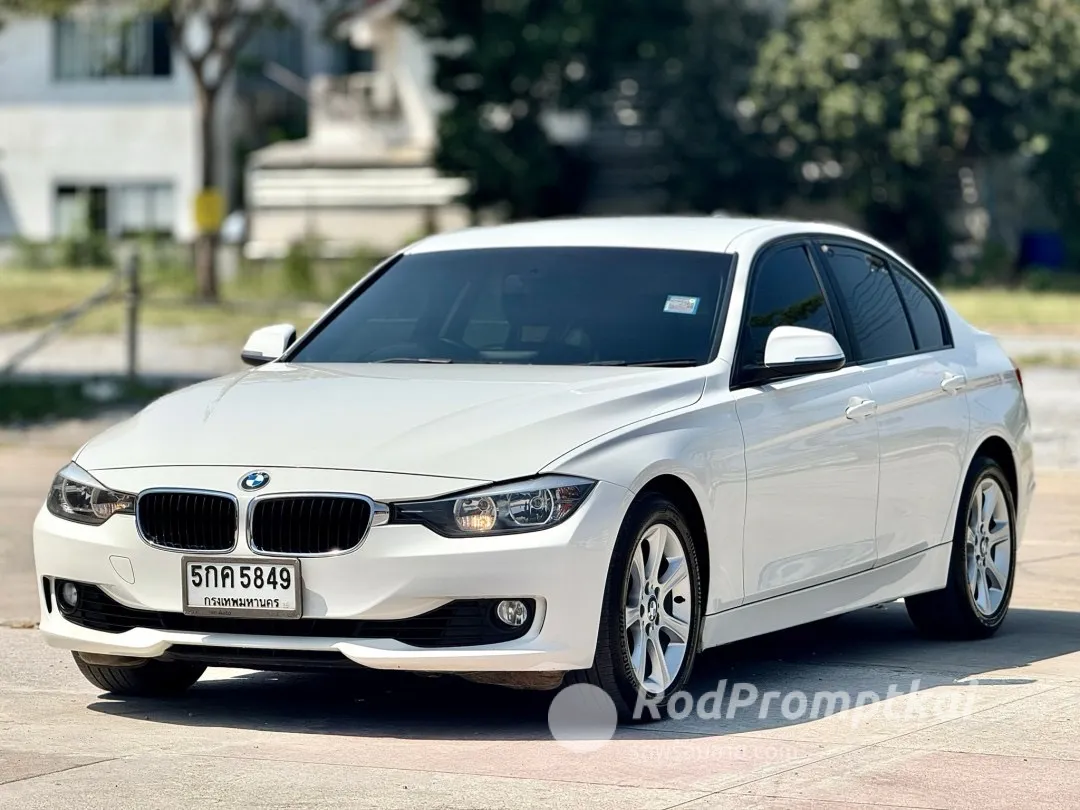 2014-bmw-series-3-320i-bangkok-18124672