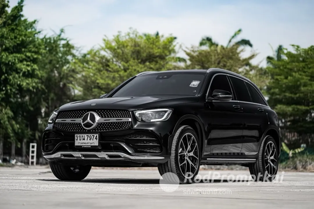 2022-mercedez-benz-glc-class-300e-20-4matic-amg-dynamic-4wd-bangkok-20706810