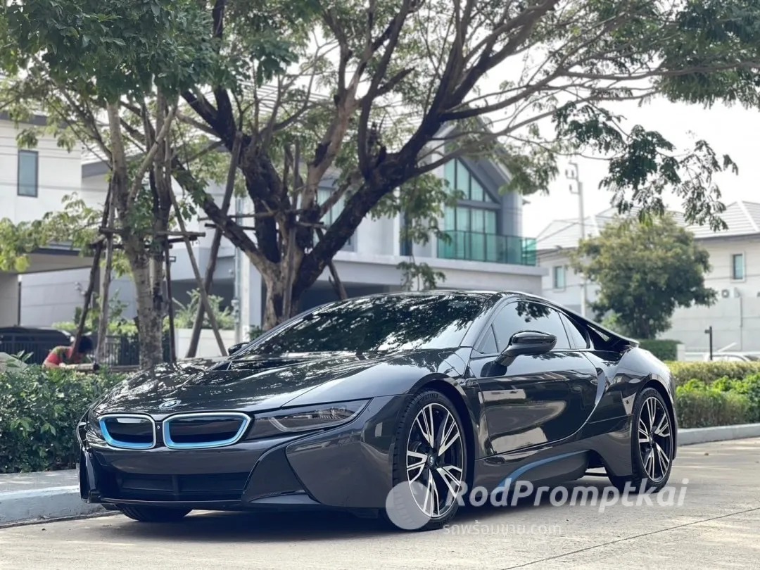 2014-bmw-i8-15-hybrid-bangkok-47176263