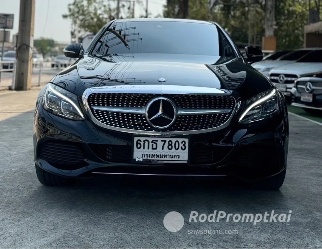 2015-mercedez-benz-c-class-c300-21-bluetec-hybrid-exclusive-bangkok-68229137