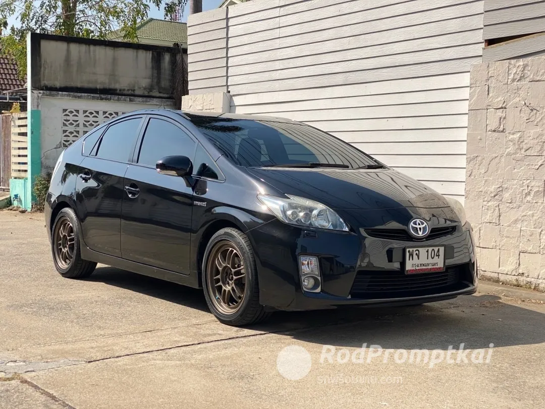 2011-toyota-prius-18-hybrid-top-grade-bangkok-19167927