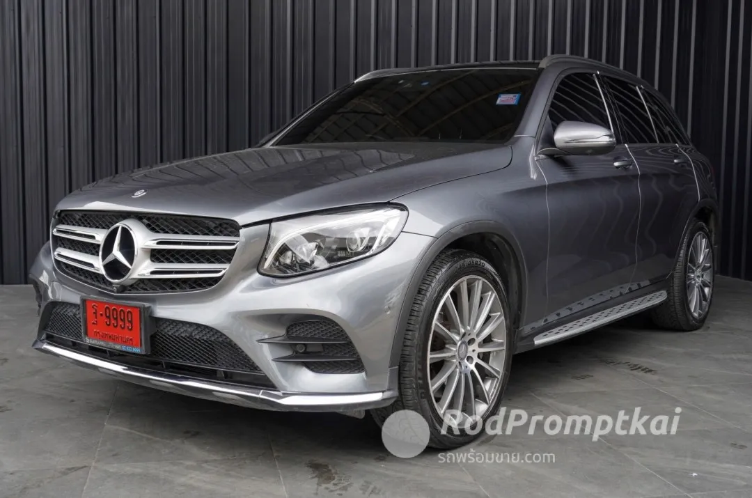 2016-mercedez-benz-glc-class-250d-21-4matic-amg-dynamic-4wd-bangkok-benz-glc250-4matic-amg-dynamic-2016-55716759