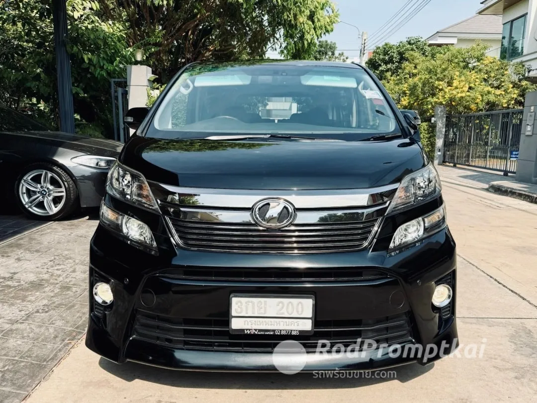 2014-toyota-vellfire-24-z-g-edition-bangkok-19114508