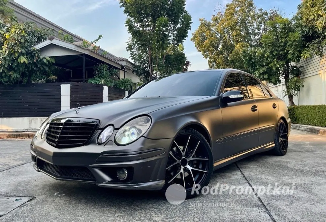 2005-mercedez-benz-e-class-e240-26-avantgarde-bangkok-benz-w211-e240-avangarde-49076676