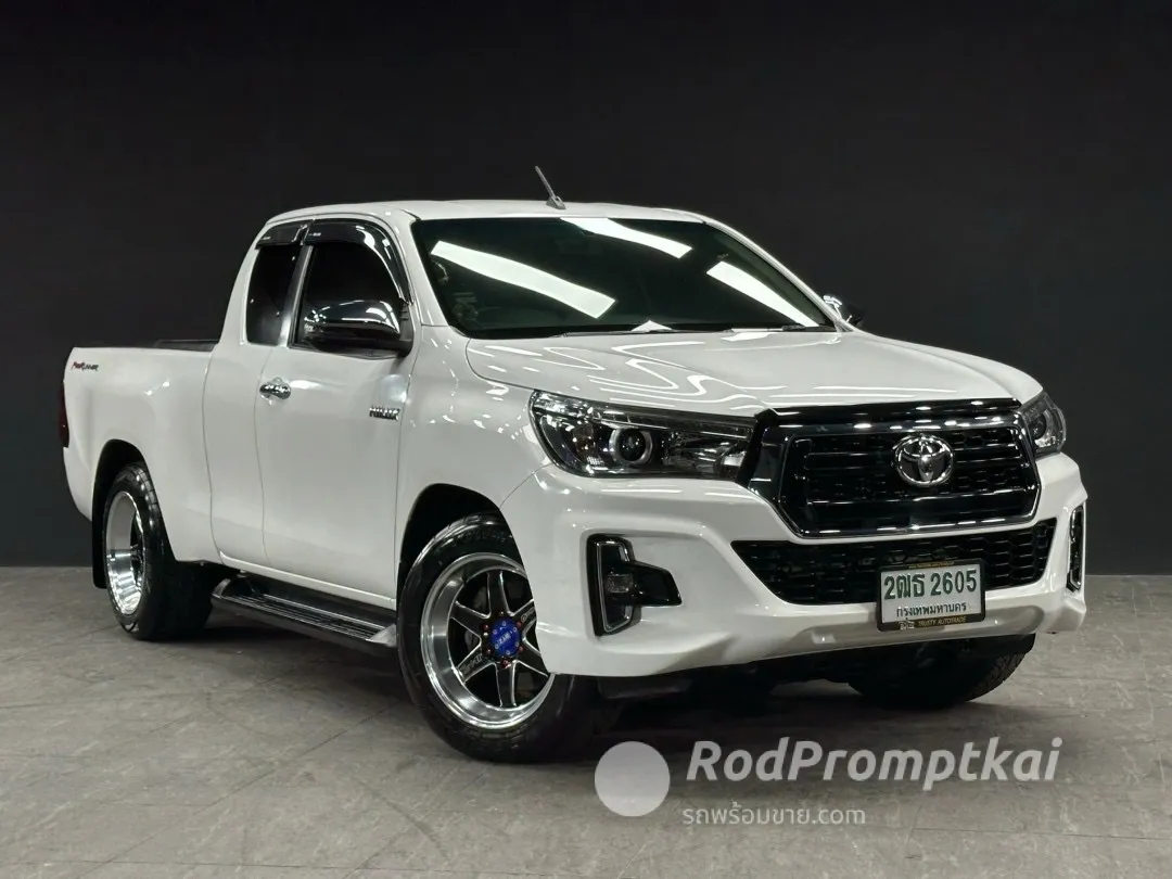 2018-toyota-hilux-revo-24-e-plus-prerunner-smart-cab-bangkok-cab-8-50420391