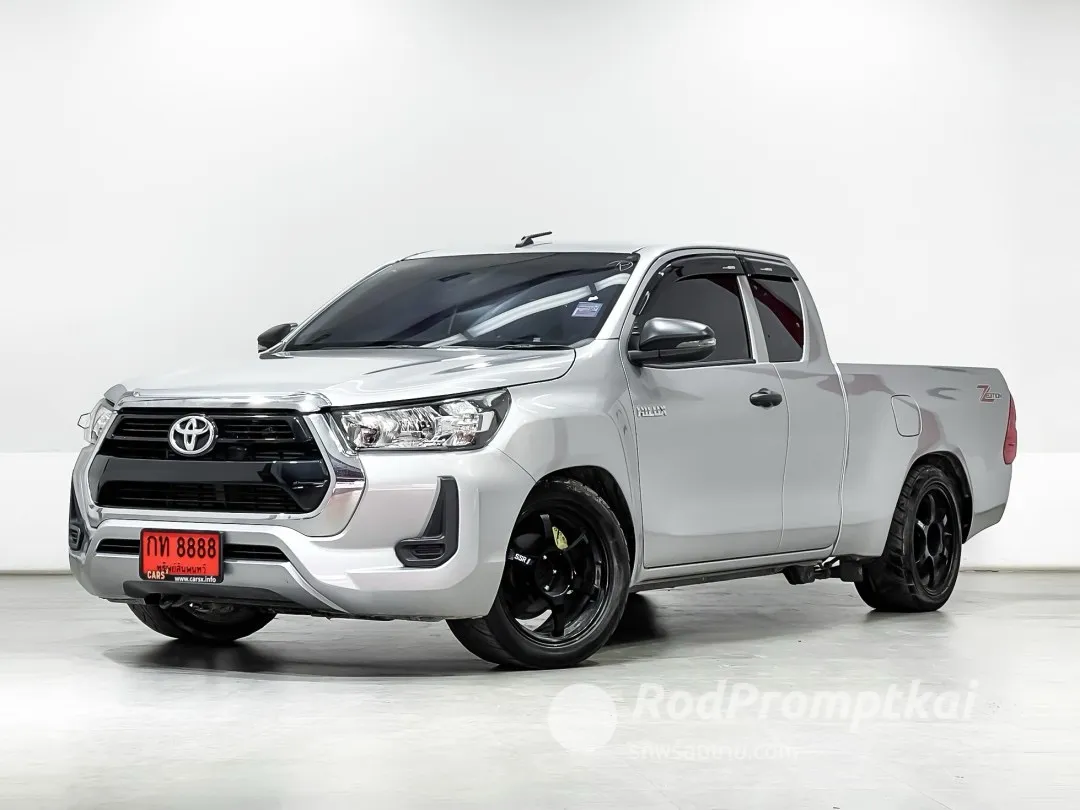 2023-toyota-hilux-revo-24-entry-z-edition-smart-cab-bangkok-44344889