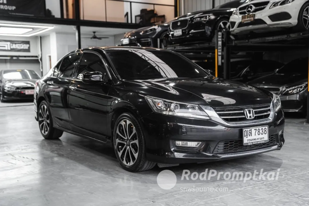 2013-honda-accord-24-el-i-vtec-bangkok-honda-accord-24el-13-770072-52723525