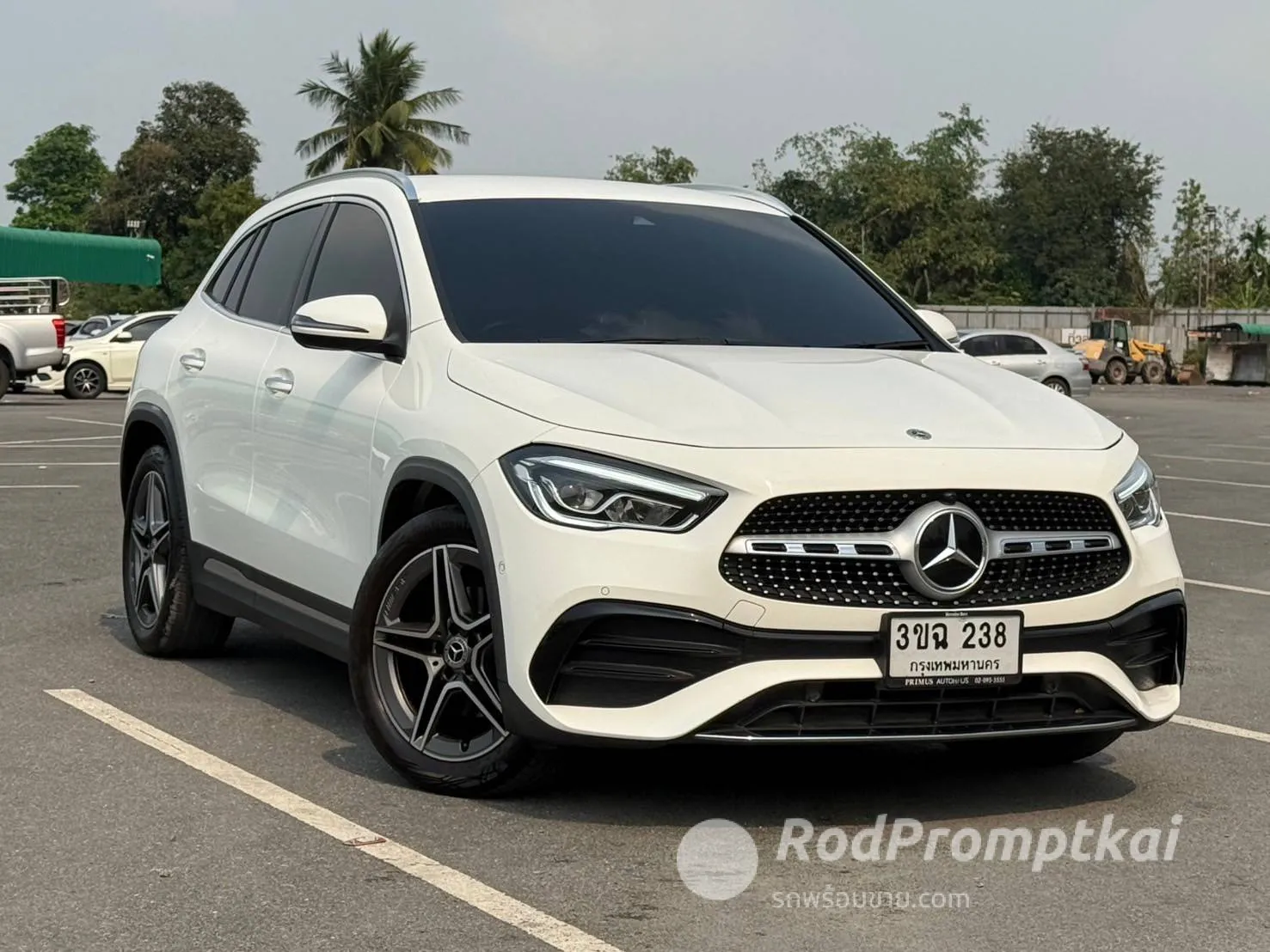 2022-mercedez-benz-gla-class-200-13-amg-dynamic-bangkok-54815474