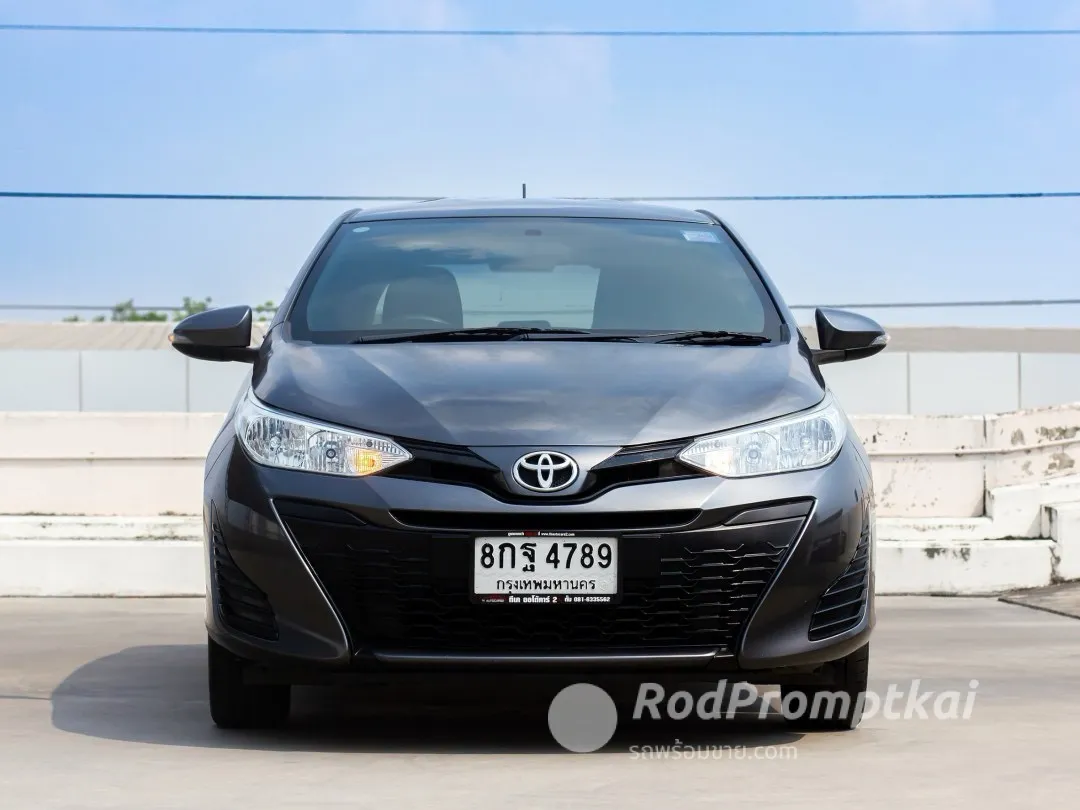 2018-toyota-yaris-12-e-bangkok-eco-car-5-59017607