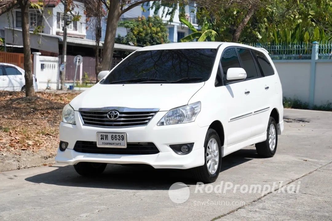 2012-toyota-innova-20-v-bangkok-toyota-innova-20-v-at-2012-70763726