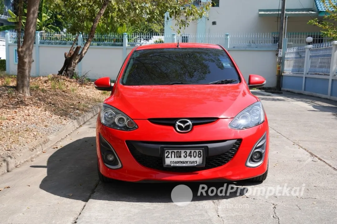 2013-mazda-2-15-maxx-sports-bangkok-mazda2-15-sports-maxx-at-2013-70987411