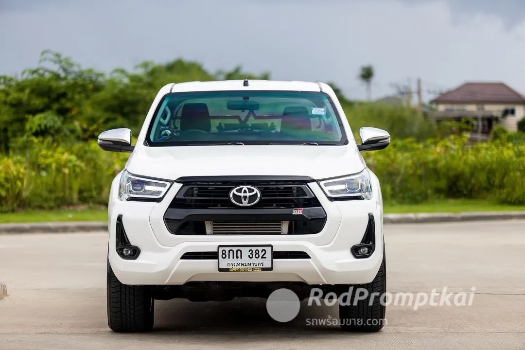 2019-toyota-hilux-revo-24-e-prerunner-double-cab-bangkok-toyota-hilux-revo-24-e-prerunner-mt-2019-62174718