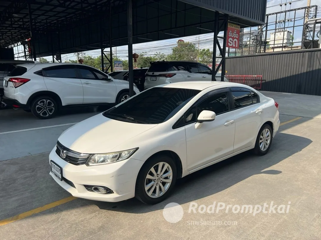 2013-honda-civic-18-e-i-vtec-bangkok-08102634