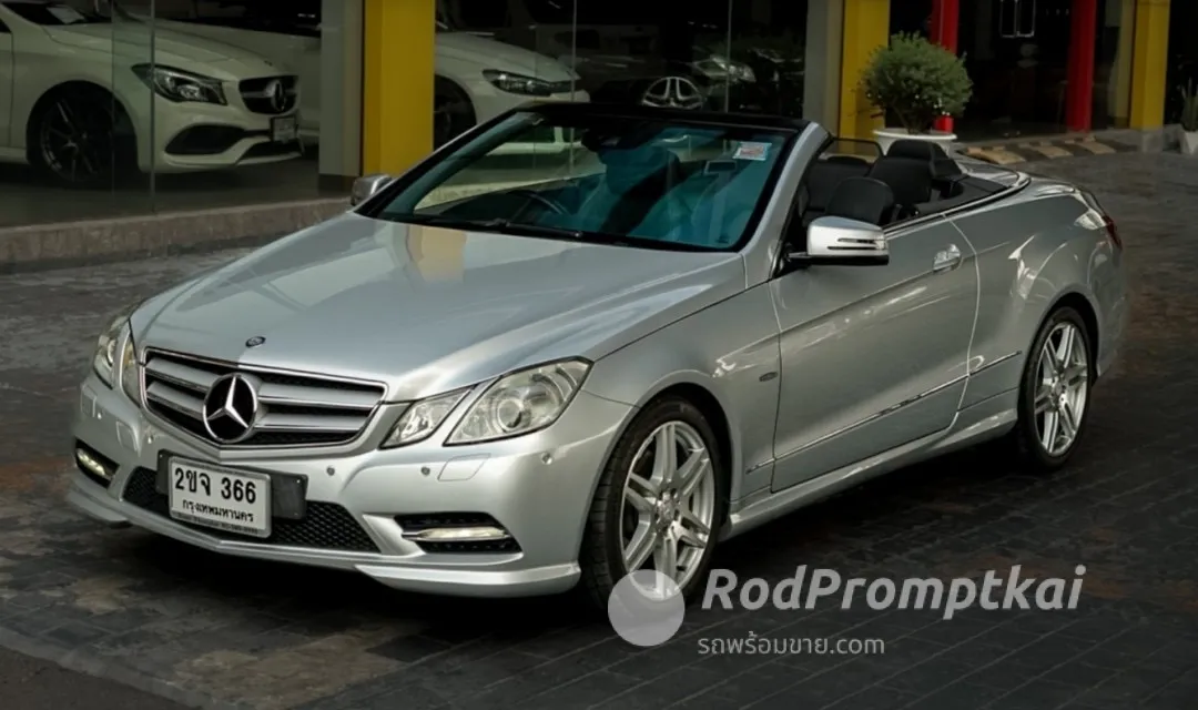 2011-mercedez-benz-e-class-e200-cgi-20-amg-bangkok-mercedes-benz-e200-cabriolet-amg-2011-47808279