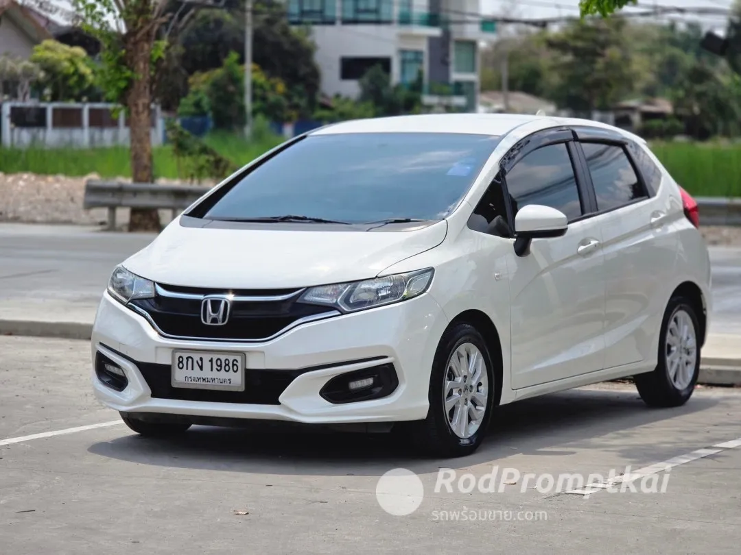 2019-honda-jazz-15-i-vtec-v-bangkok-honda-jazz-gk-15-v-2019-81143831