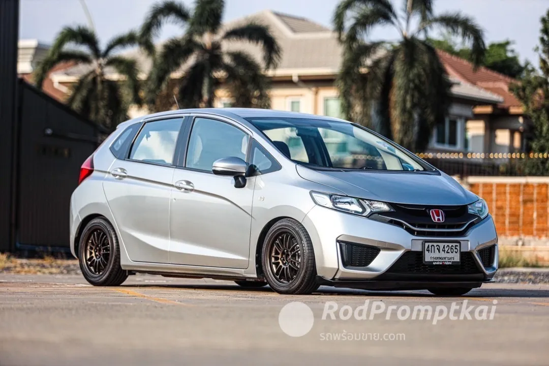 2015-honda-jazz-15-i-vtec-v-nonthaburi-honda-jazz-gk-v-2015-38039930